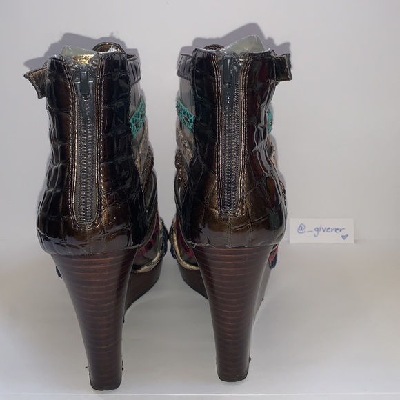 Aldo 8.5 / 39 Multi Strap Stacked Platform Wedge Sandal - Picture 7 of 16